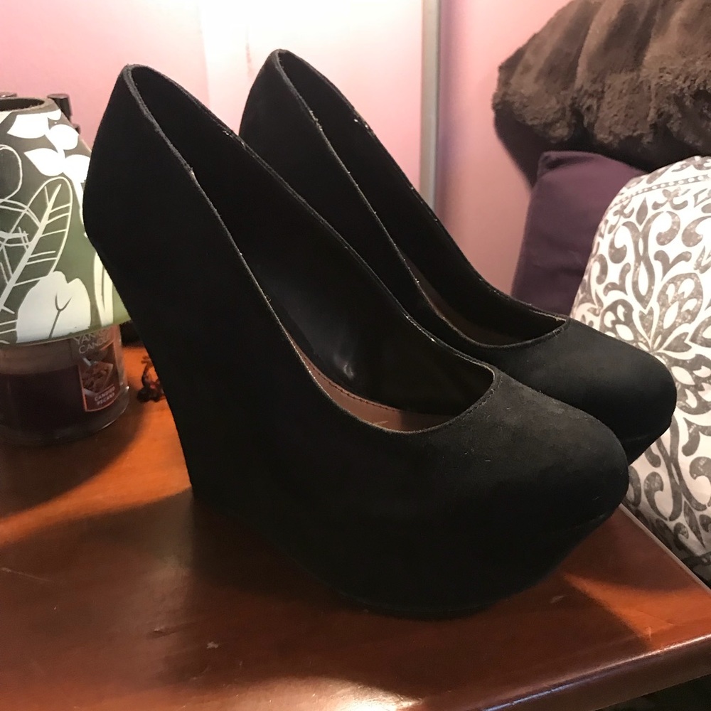 Candies Black Wedge Heels